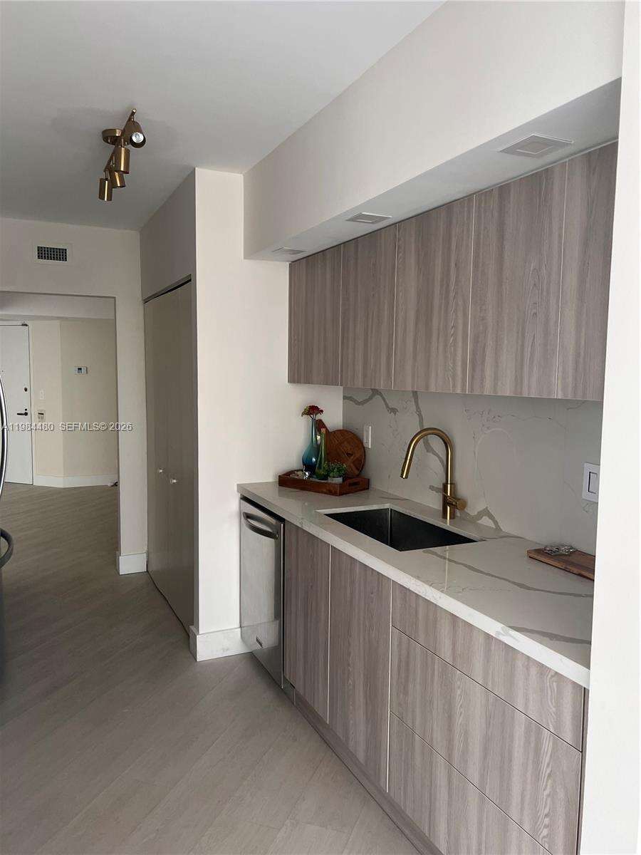 Turnberry Isle at 19707 Turnberry Way, Aventura, FL 33180 - For Rent photo 6