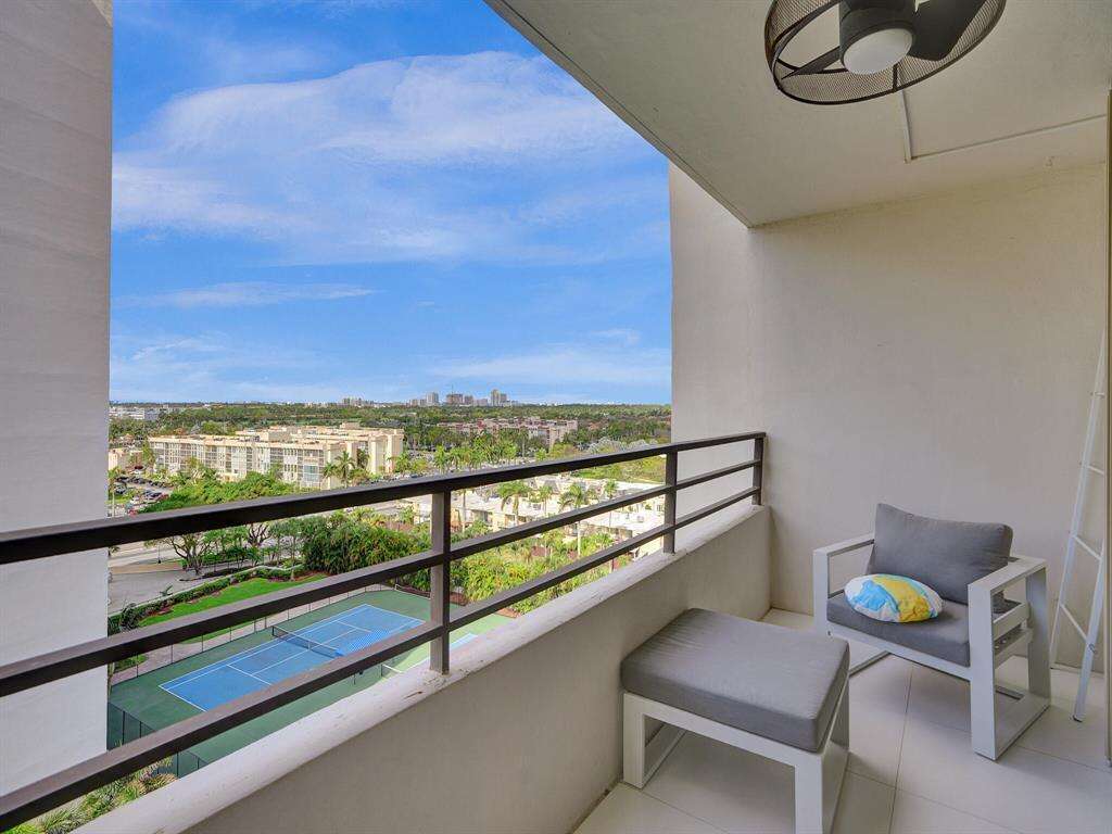 The Olympus at 2500 Parkview, Hallandale Beach, FL 33009 - For Rent photo 16