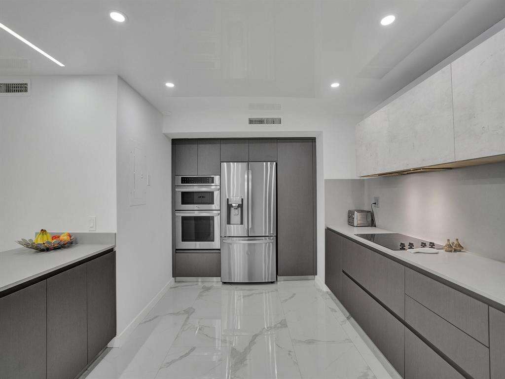 The Olympus at 2500 Parkview, Hallandale Beach, FL 33009 - For Rent photo 4