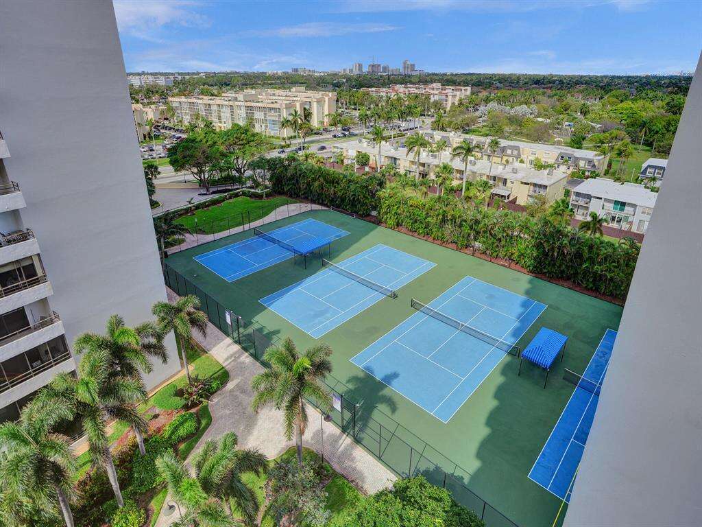 The Olympus at 2500 Parkview, Hallandale Beach, FL 33009 - For Rent photo 36