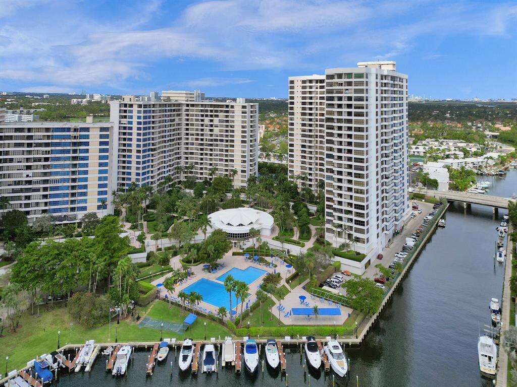 The Olympus at 2500 Parkview, Hallandale Beach, FL 33009 - For Rent photo 44