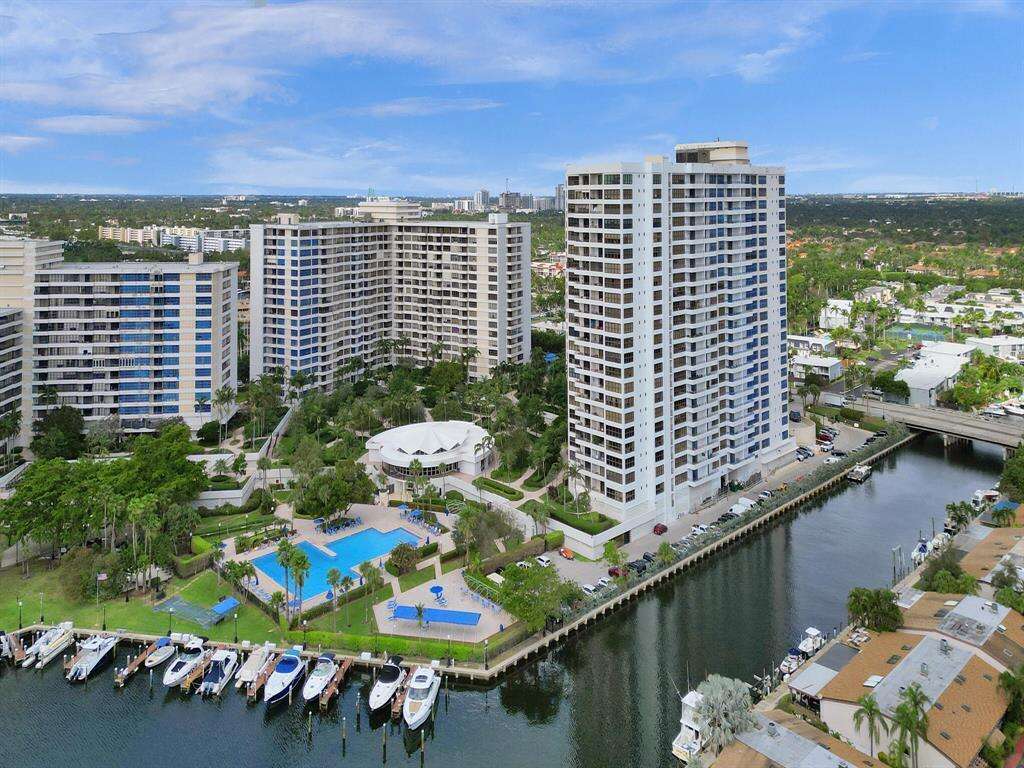 The Olympus at 2500 Parkview, Hallandale Beach, FL 33009 - For Rent photo 46