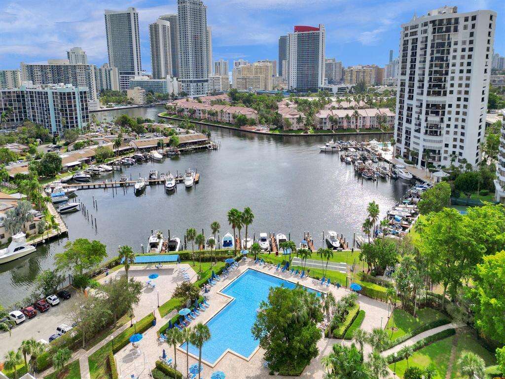 The Olympus at 2500 Parkview, Hallandale Beach, FL 33009 - For Rent photo 52