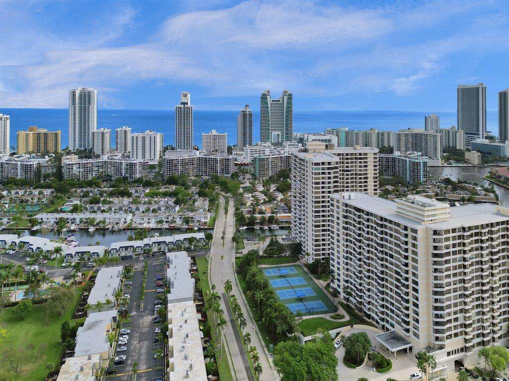 The Olympus at 2500 Parkview, Hallandale Beach, FL 33009 - For Rent photo 53
