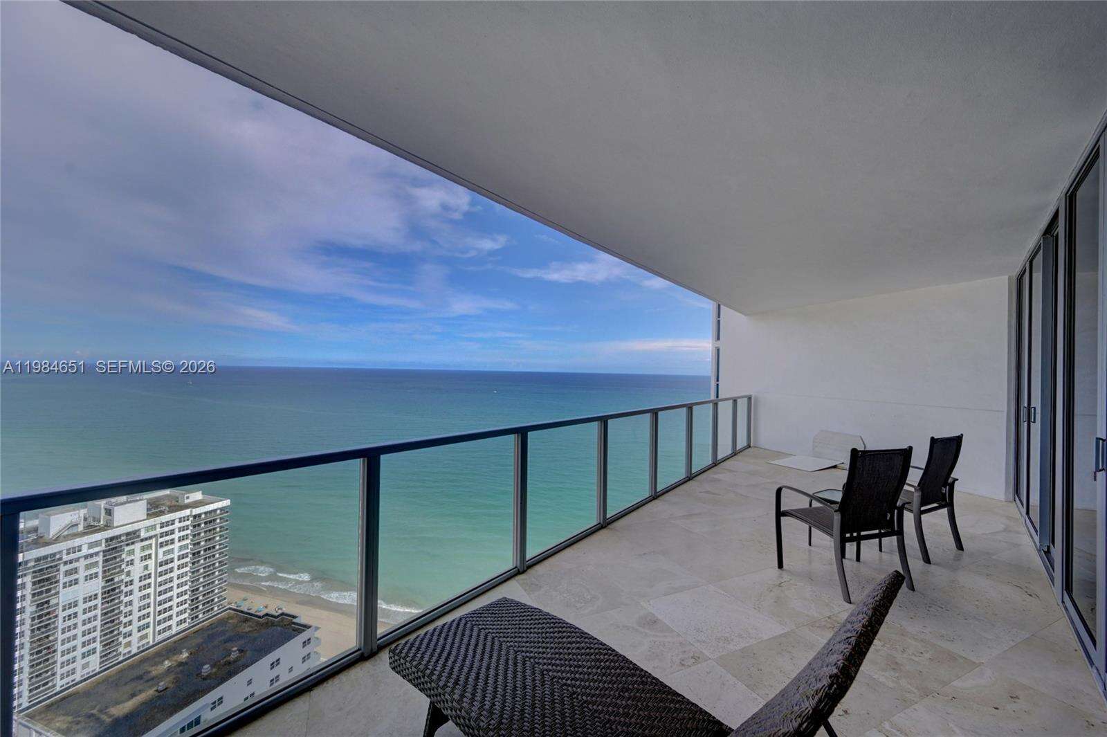 Ocean Palms at 3101 Ocean Dr, Hollywood, FL 33019 - For Rent photo 2
