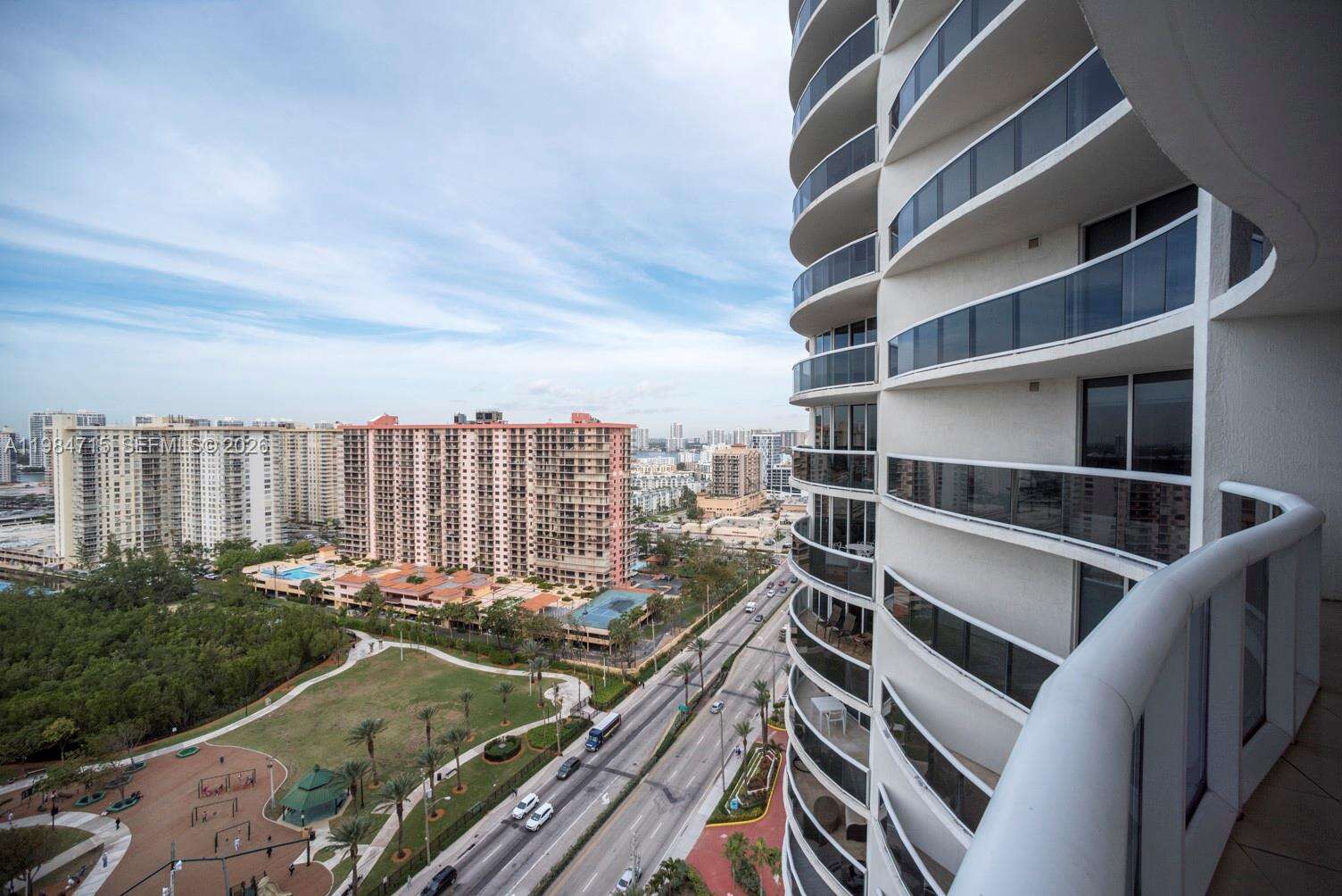 Ocean Four at 17201 Collins Ave, Sunny Isles Beach, FL 33160 - For Rent photo 31
