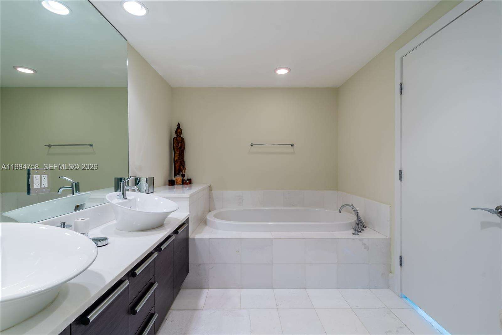 Artech at 2950 188 St, Aventura, FL 33180 - For Rent photo 9
