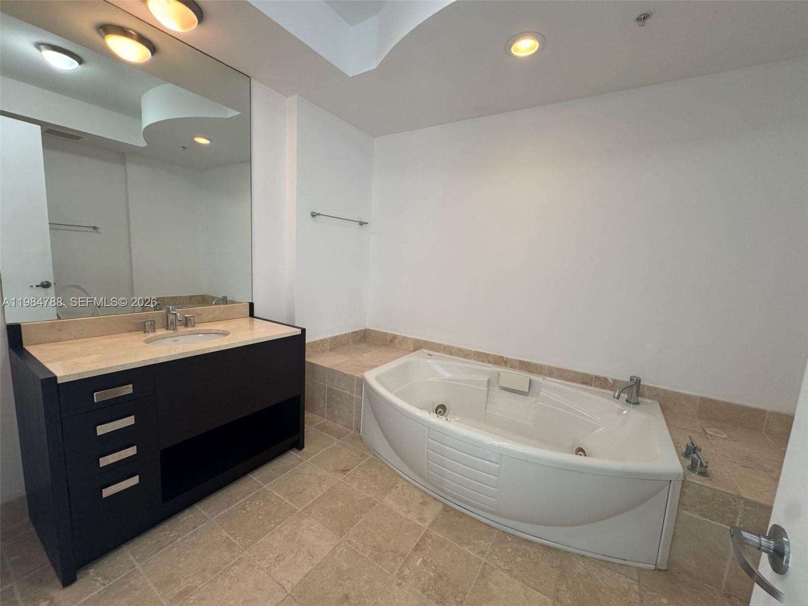 Trump Royale at 18201 Collins Ave, Sunny Isles Beach, FL 33160 - For Rent photo 8