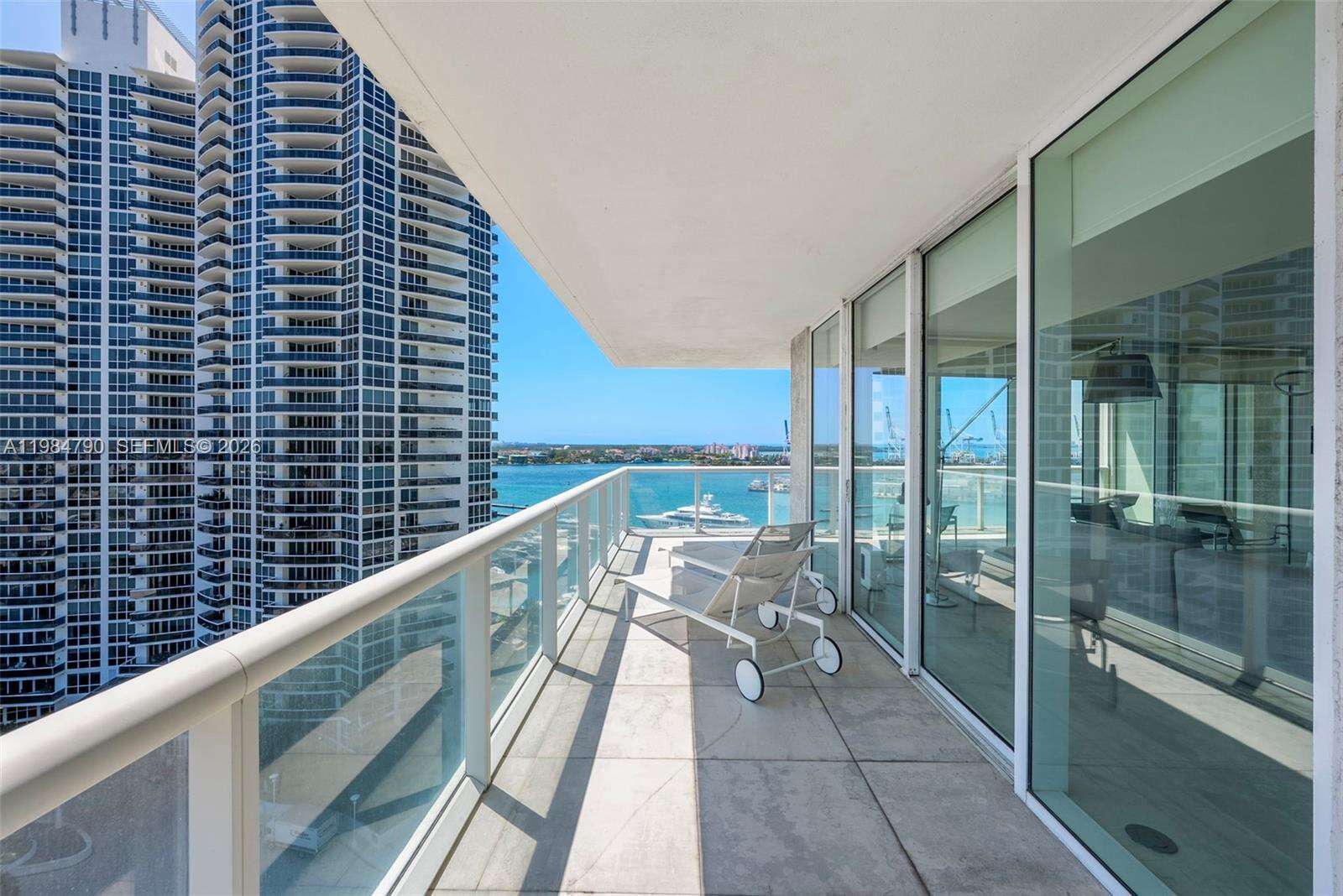 Icon at 450 Alton Rd, Miami Beach, FL 33139 - For Rent photo 24