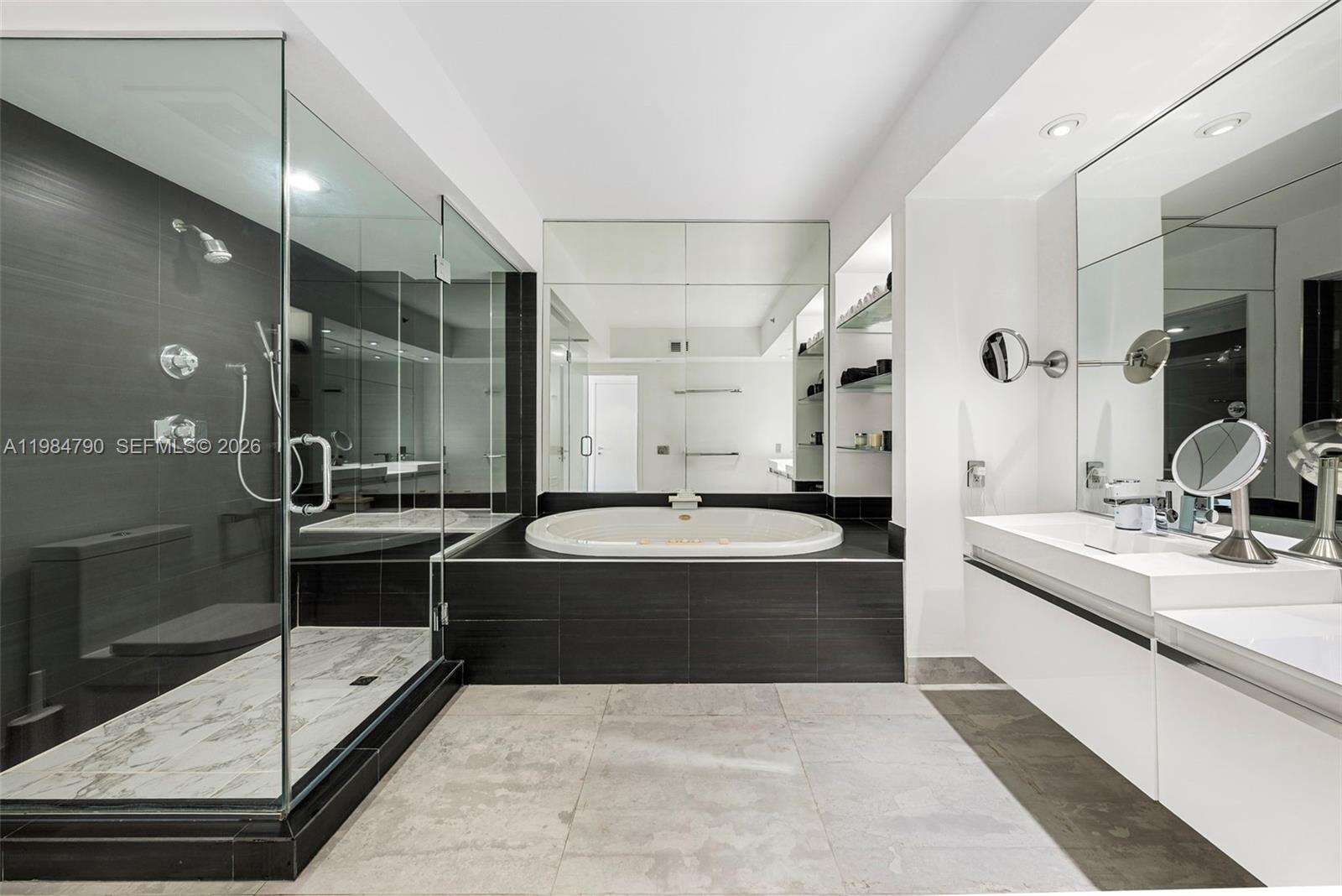Icon at 450 Alton Rd, Miami Beach, FL 33139 - For Rent photo 38