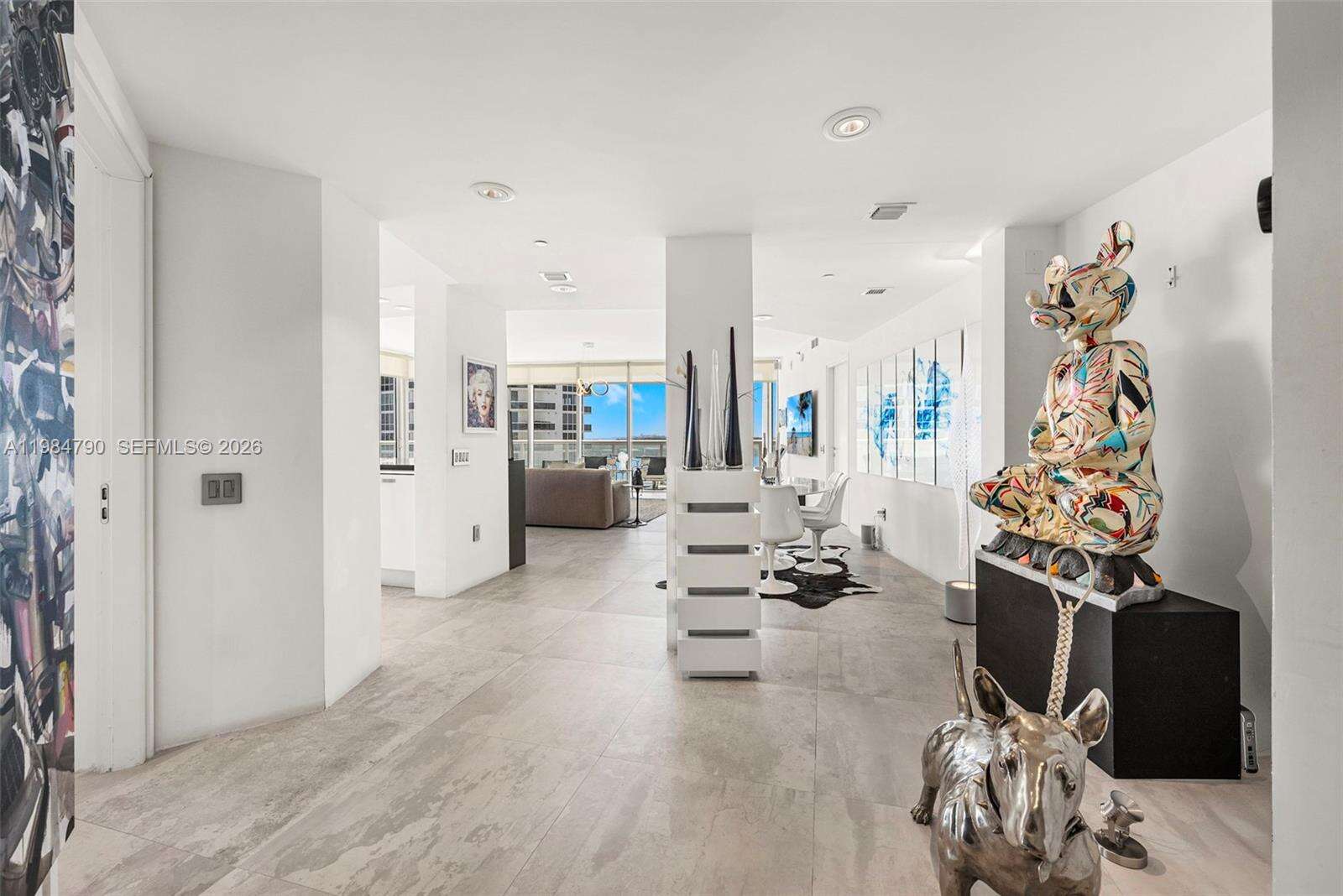 Icon at 450 Alton Rd, Miami Beach, FL 33139 - For Rent photo 10