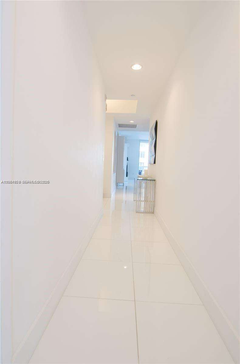 Trump Tower 3 at 15811 Collins Ave, Sunny Isles Beach, FL 33160 - For Rent photo 11