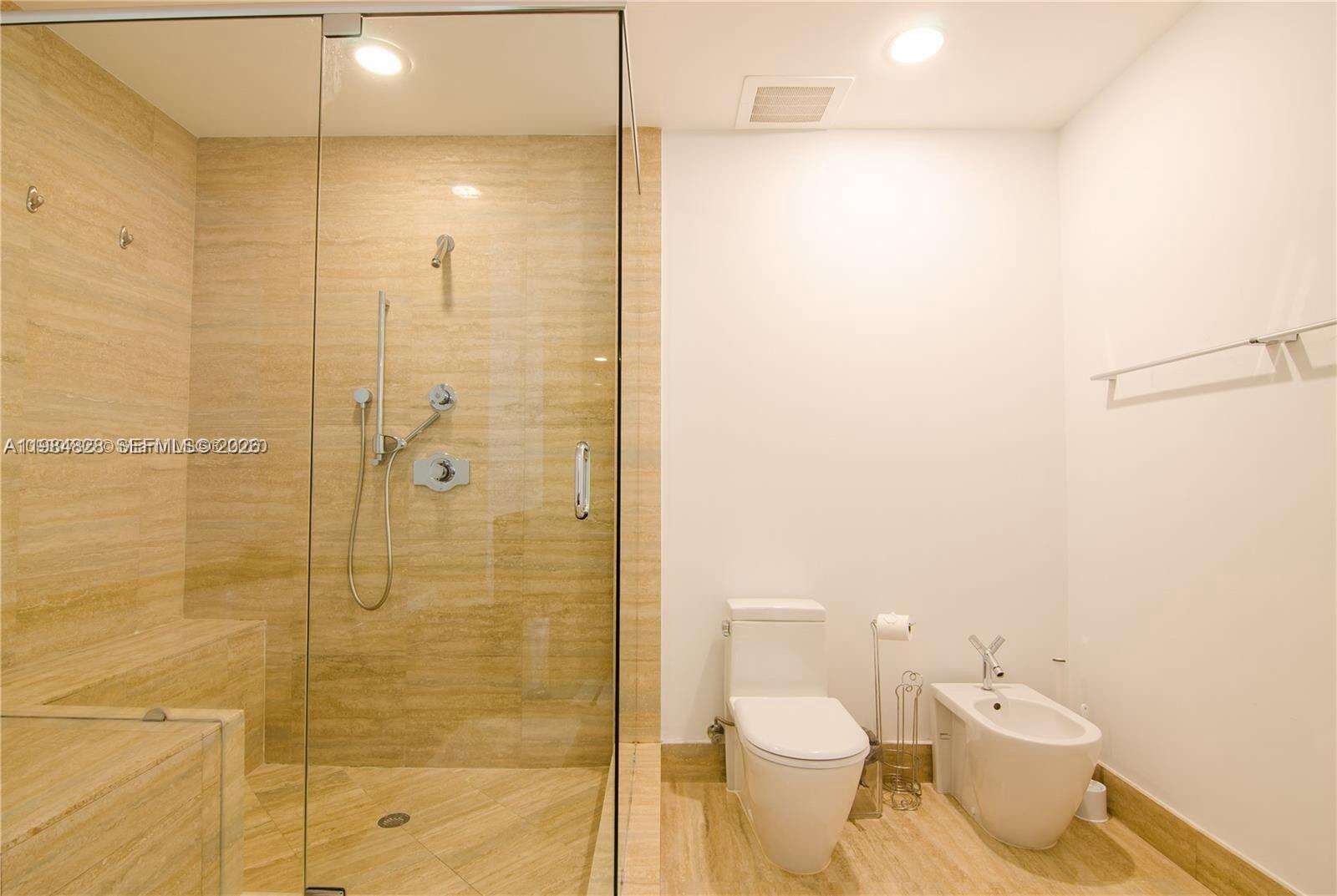 Trump Tower 3 at 15811 Collins Ave, Sunny Isles Beach, FL 33160 - For Rent photo 14