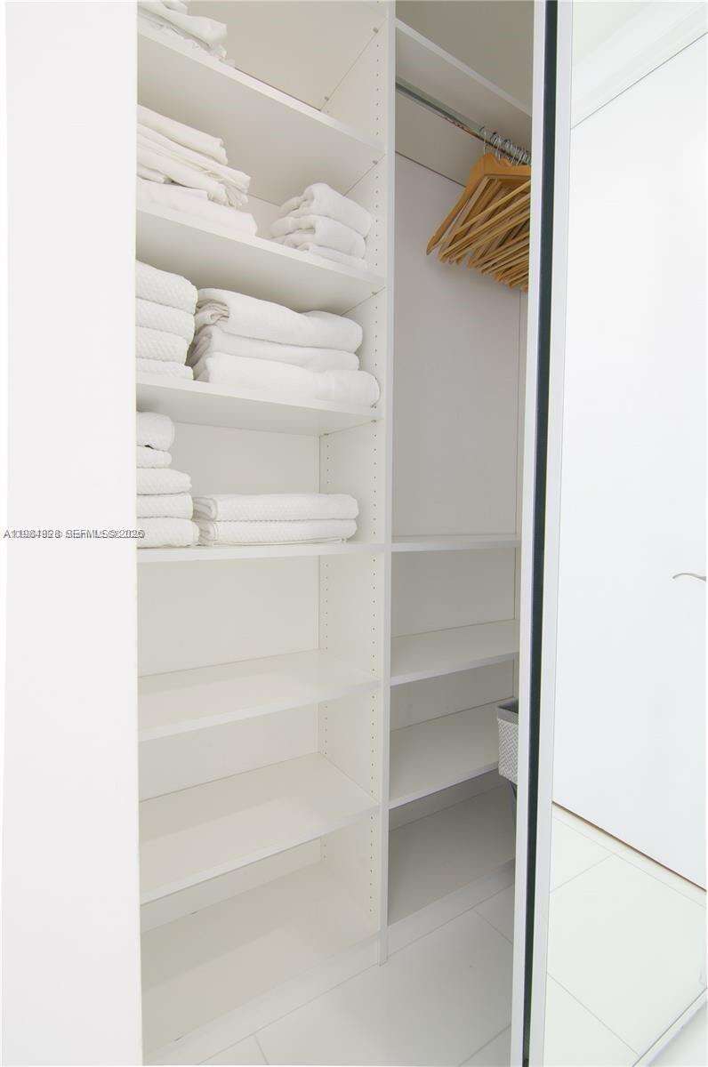 Trump Tower 3 at 15811 Collins Ave, Sunny Isles Beach, FL 33160 - For Rent photo 17