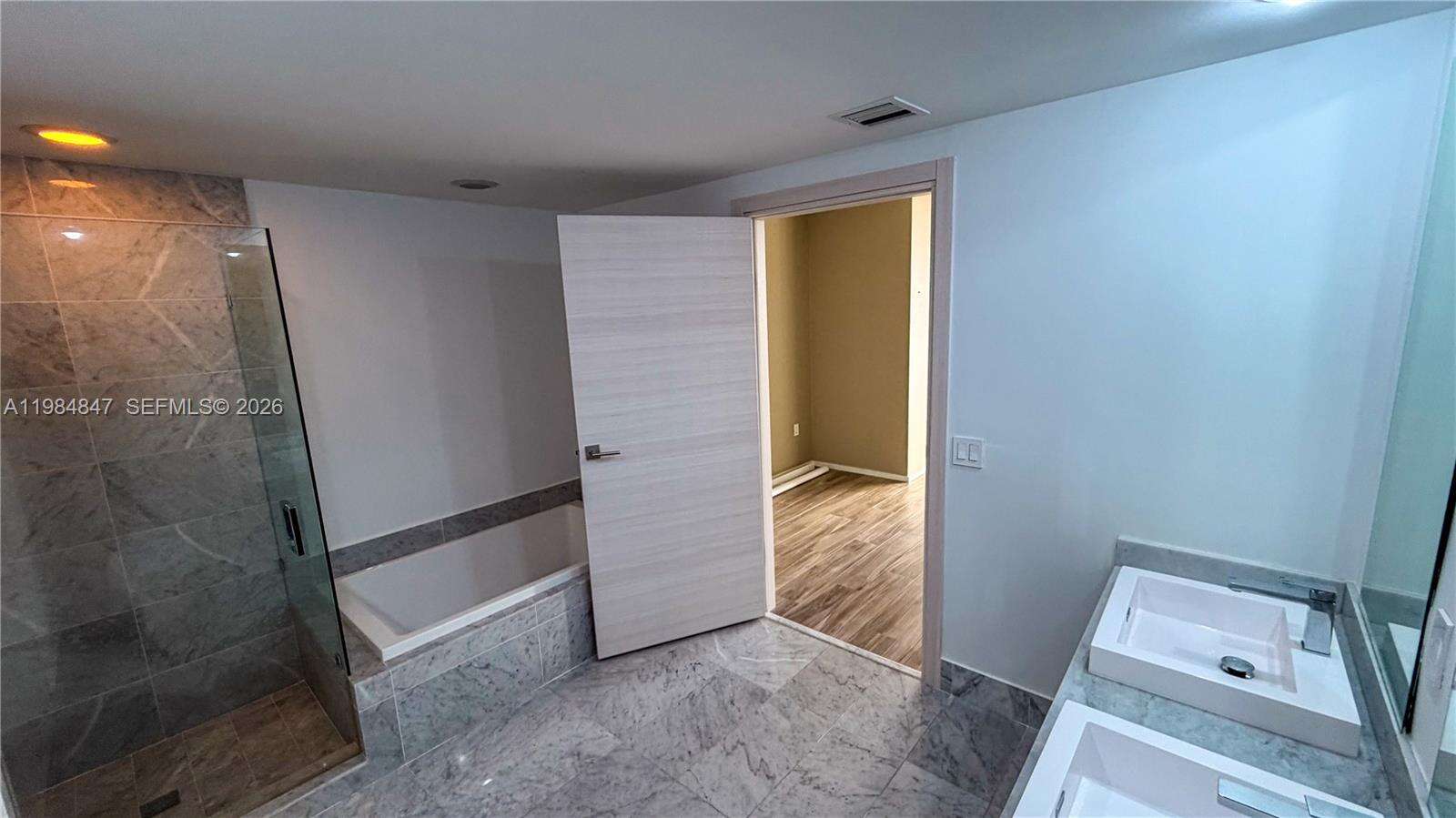 Sls Lux at 801 Miami Ave, Miami, FL 33130 - For Rent photo 23