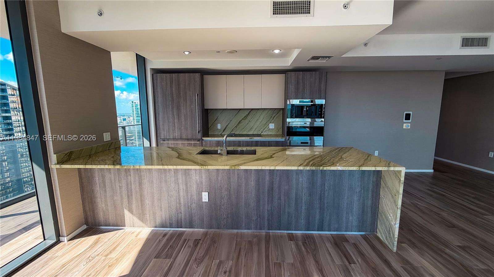Sls Lux at 801 Miami Ave, Miami, FL 33130 - For Rent photo 4