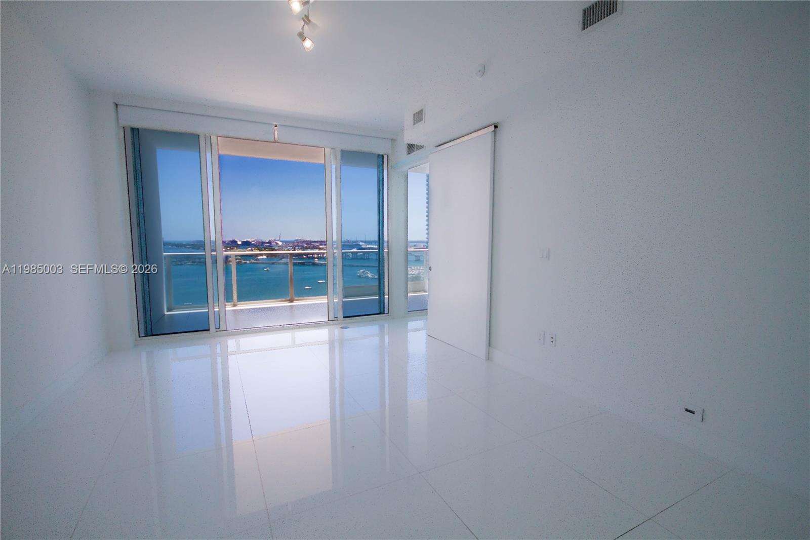 Paramount Bay at 2020 Bayshore Dr, Miami, FL 33137 - For Rent photo 12