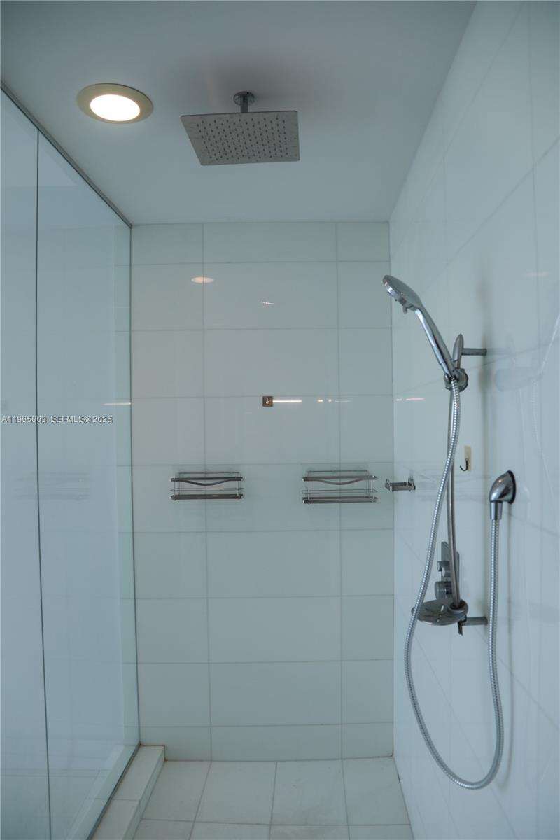 Paramount Bay at 2020 Bayshore Dr, Miami, FL 33137 - For Rent photo 19