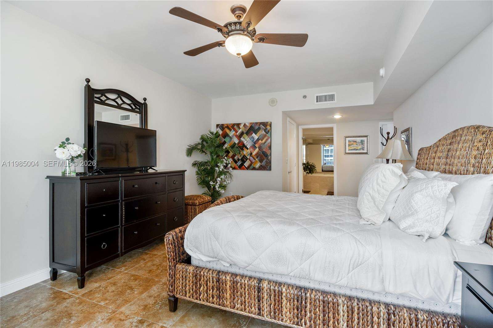 The Beach Club Two at 1830 Ocean Dr, Hallandale Beach, FL 33009 - For Rent photo 10