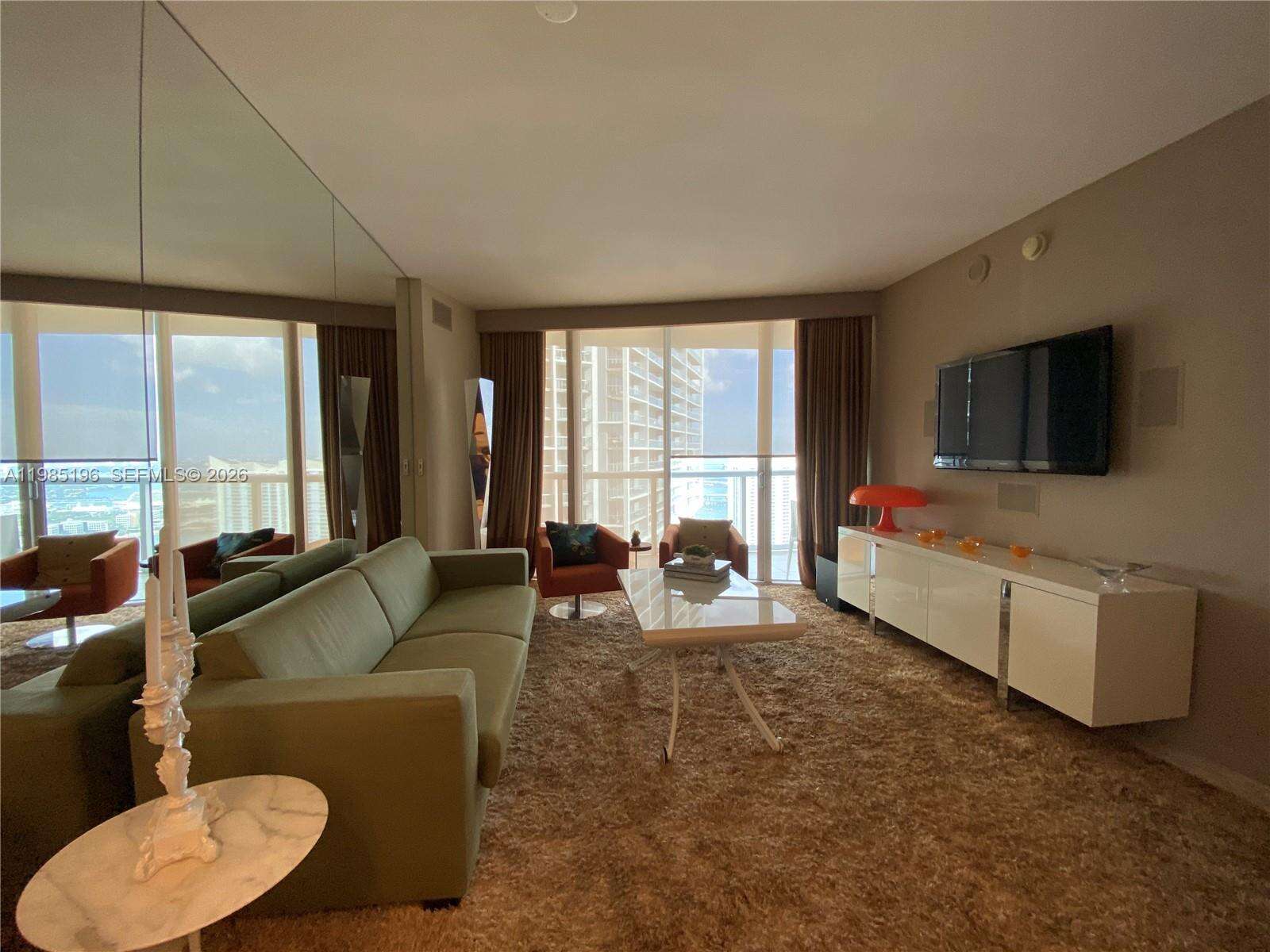 Icon Brickell 2 at 495 Brickell Ave, Miami, FL 33131 - For Rent photo 3