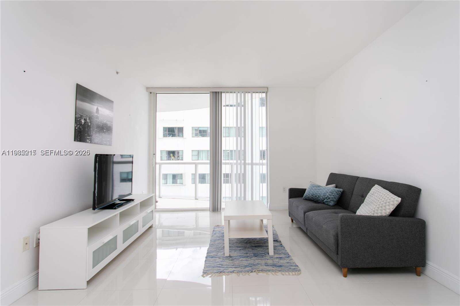 Akoya at 6365 Collins Ave, Miami Beach, FL 33141 - For Rent photo 11