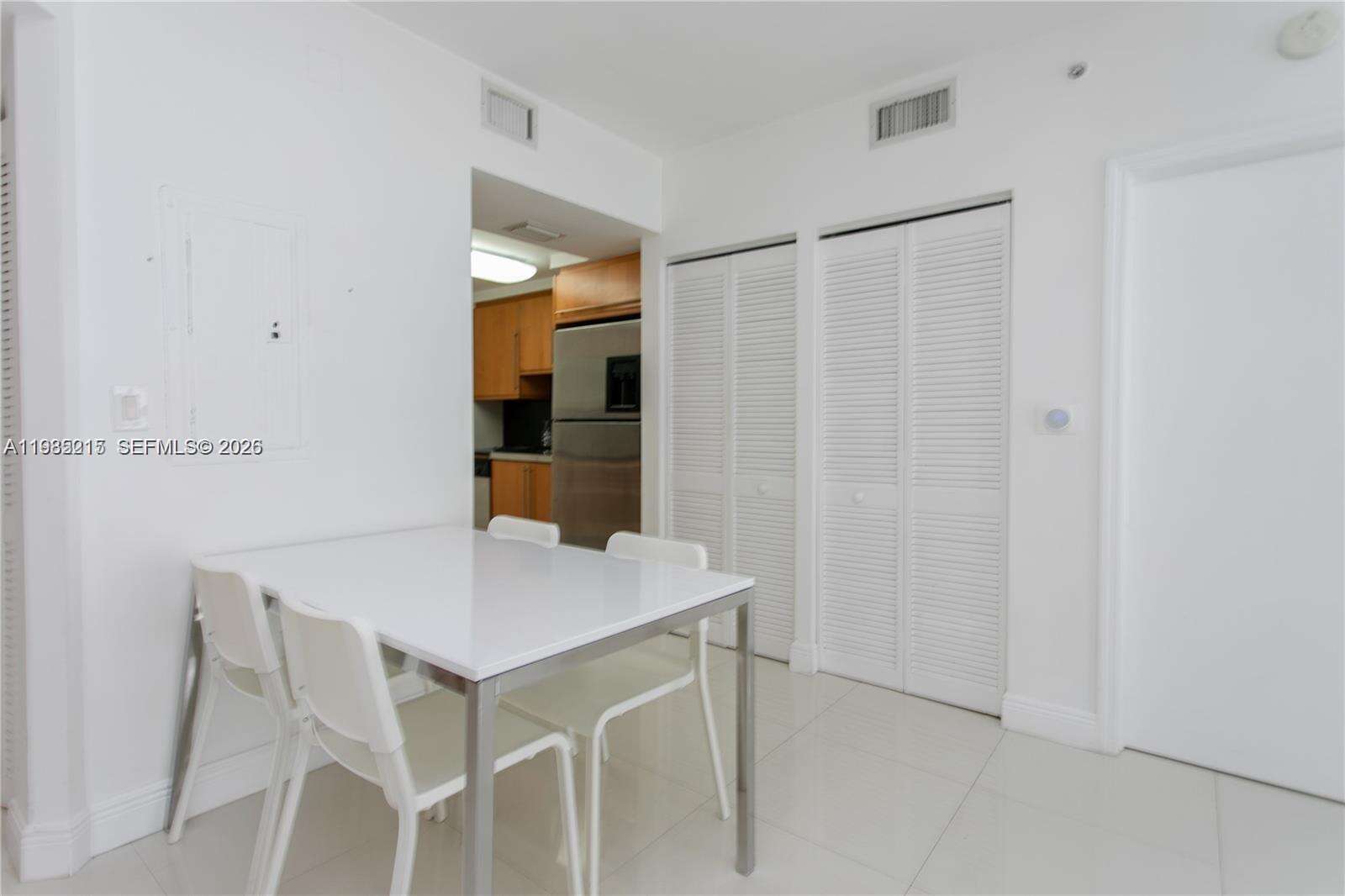 Akoya at 6365 Collins Ave, Miami Beach, FL 33141 - For Rent photo 17