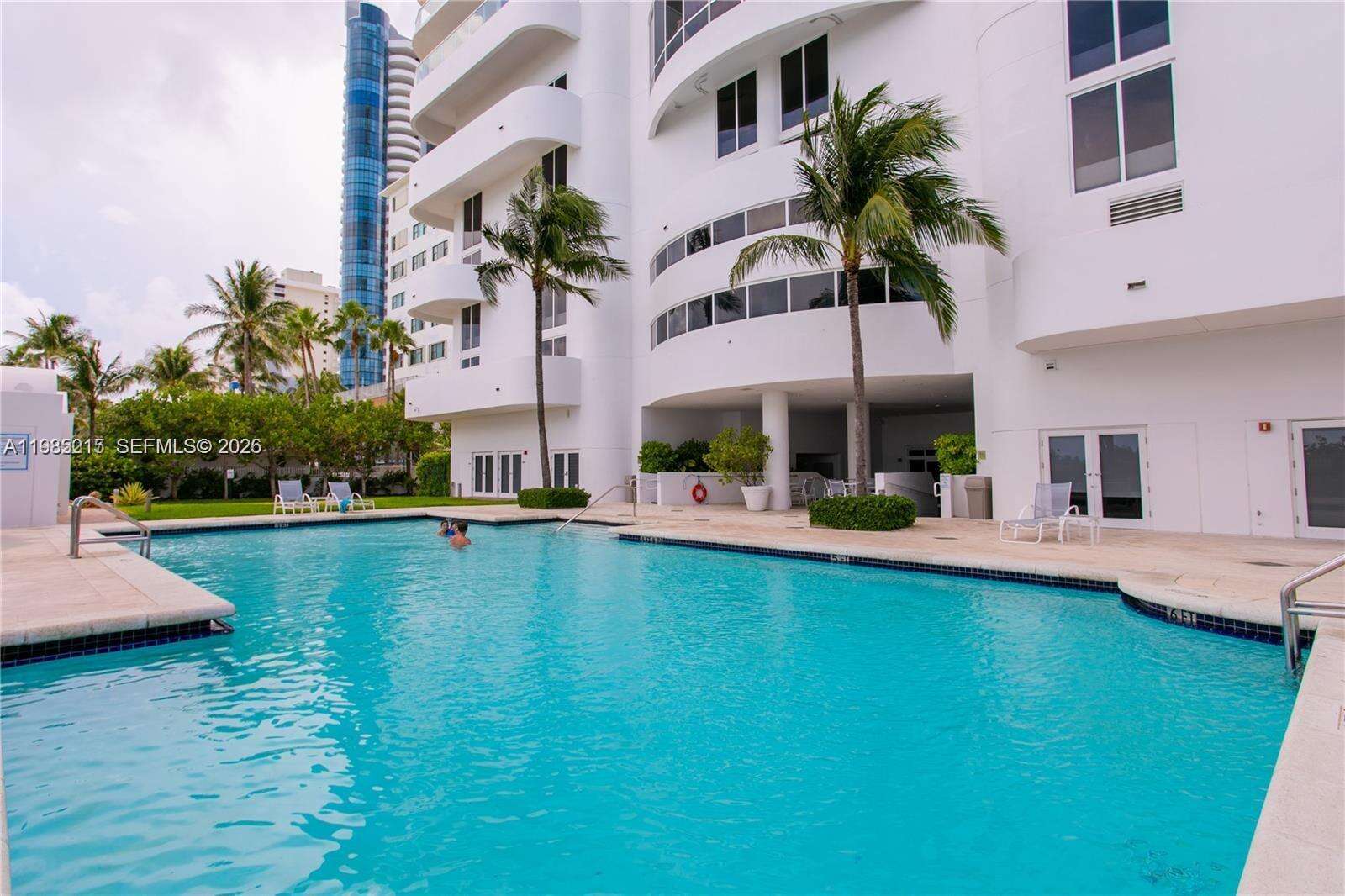 Akoya at 6365 Collins Ave, Miami Beach, FL 33141 - For Rent photo 54