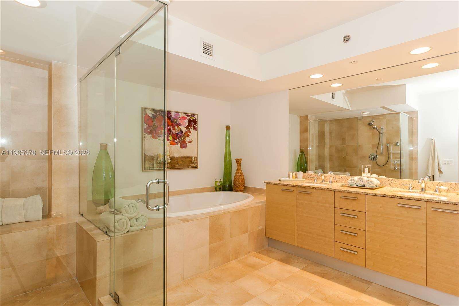 The Beach Club Two at 1830 Ocean Dr, Hallandale Beach, FL 33009 - For Rent photo 10