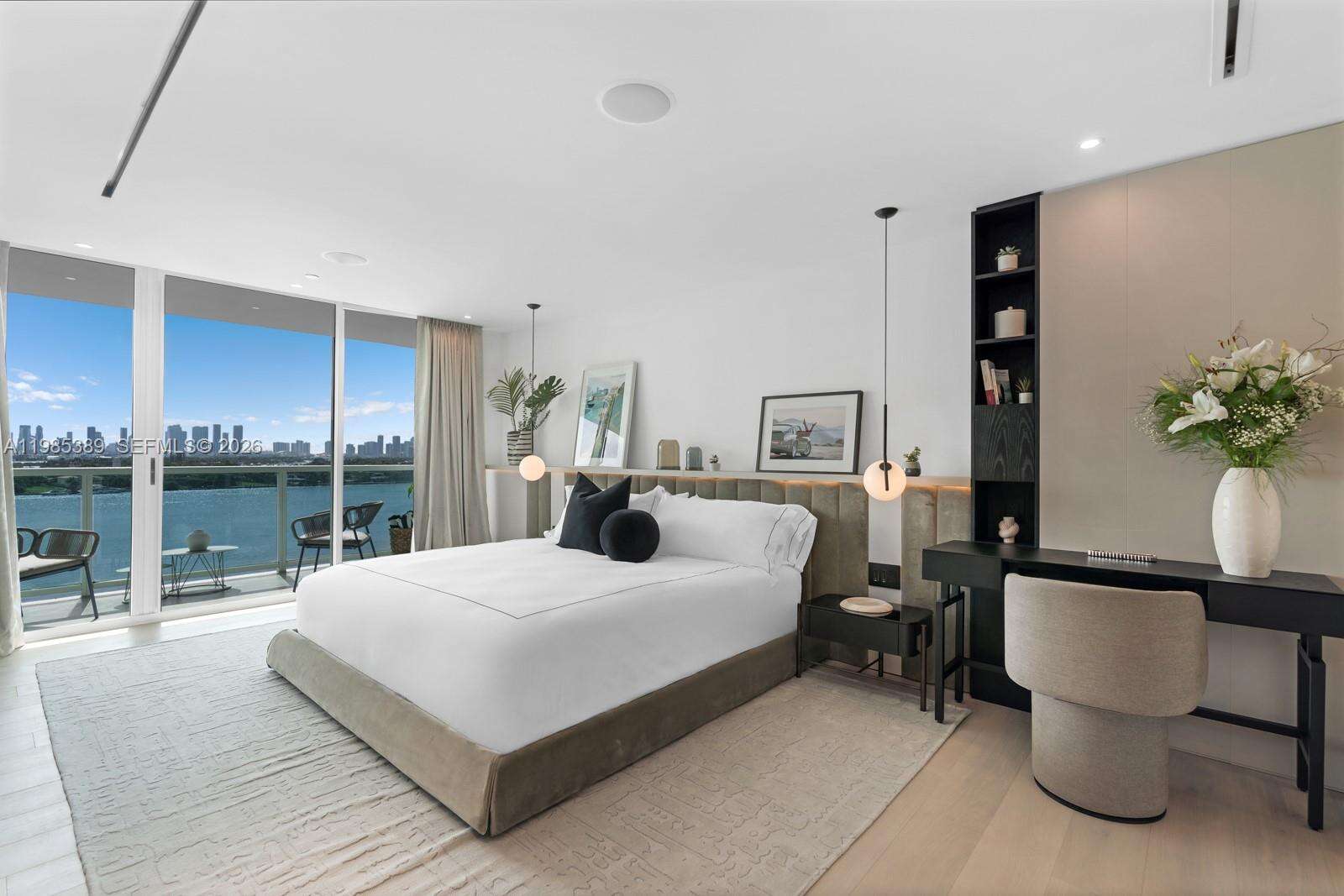 The Floridian at 650 W Ave, Miami Beach, FL 33139 - For Rent photo 14