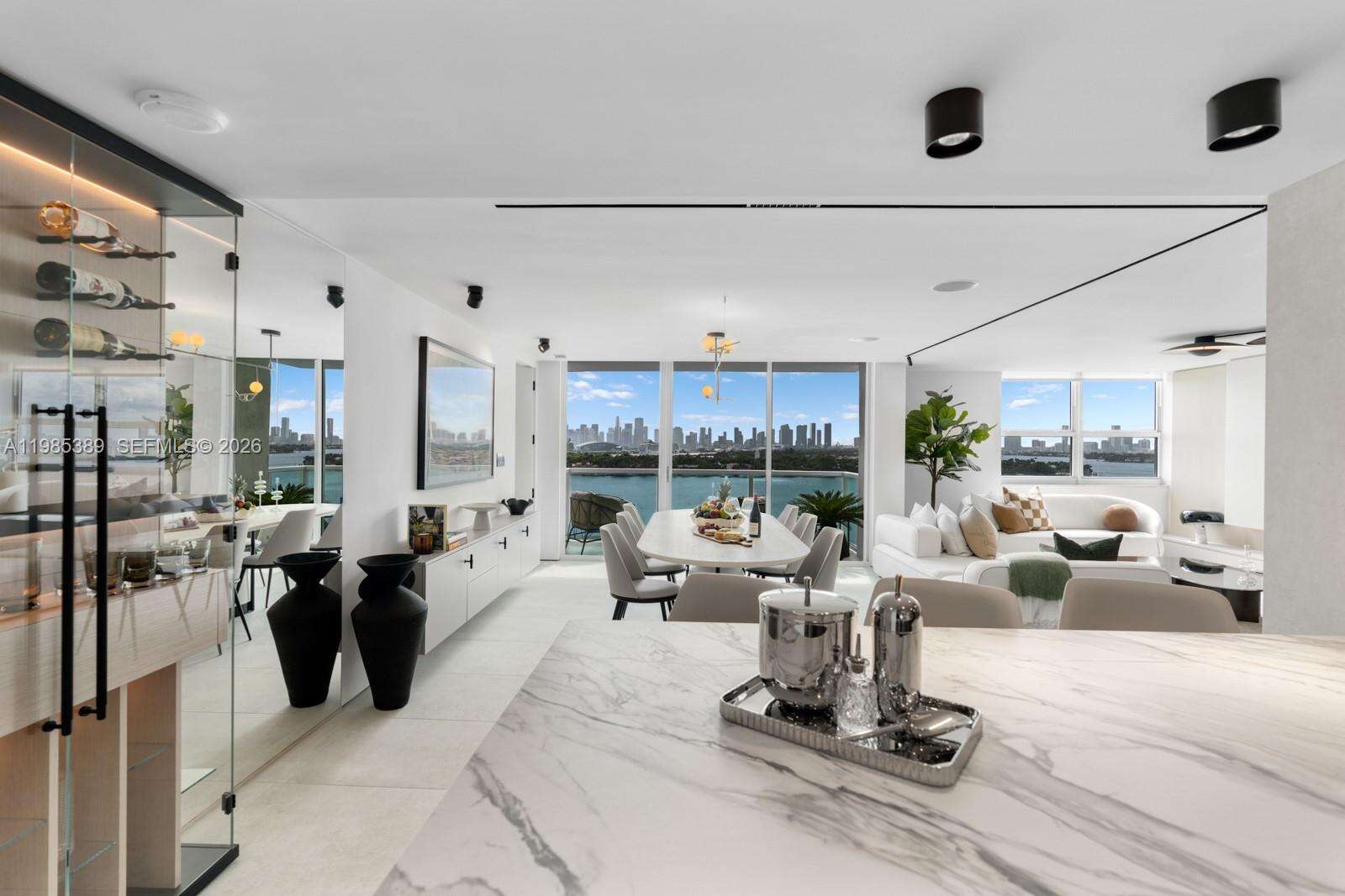 The Floridian at 650 W Ave, Miami Beach, FL 33139 - For Rent photo 3