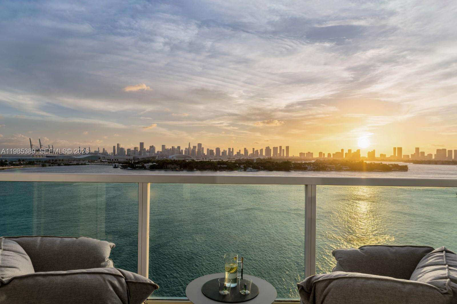 The Floridian at 650 W Ave, Miami Beach, FL 33139 - For Rent photo 27