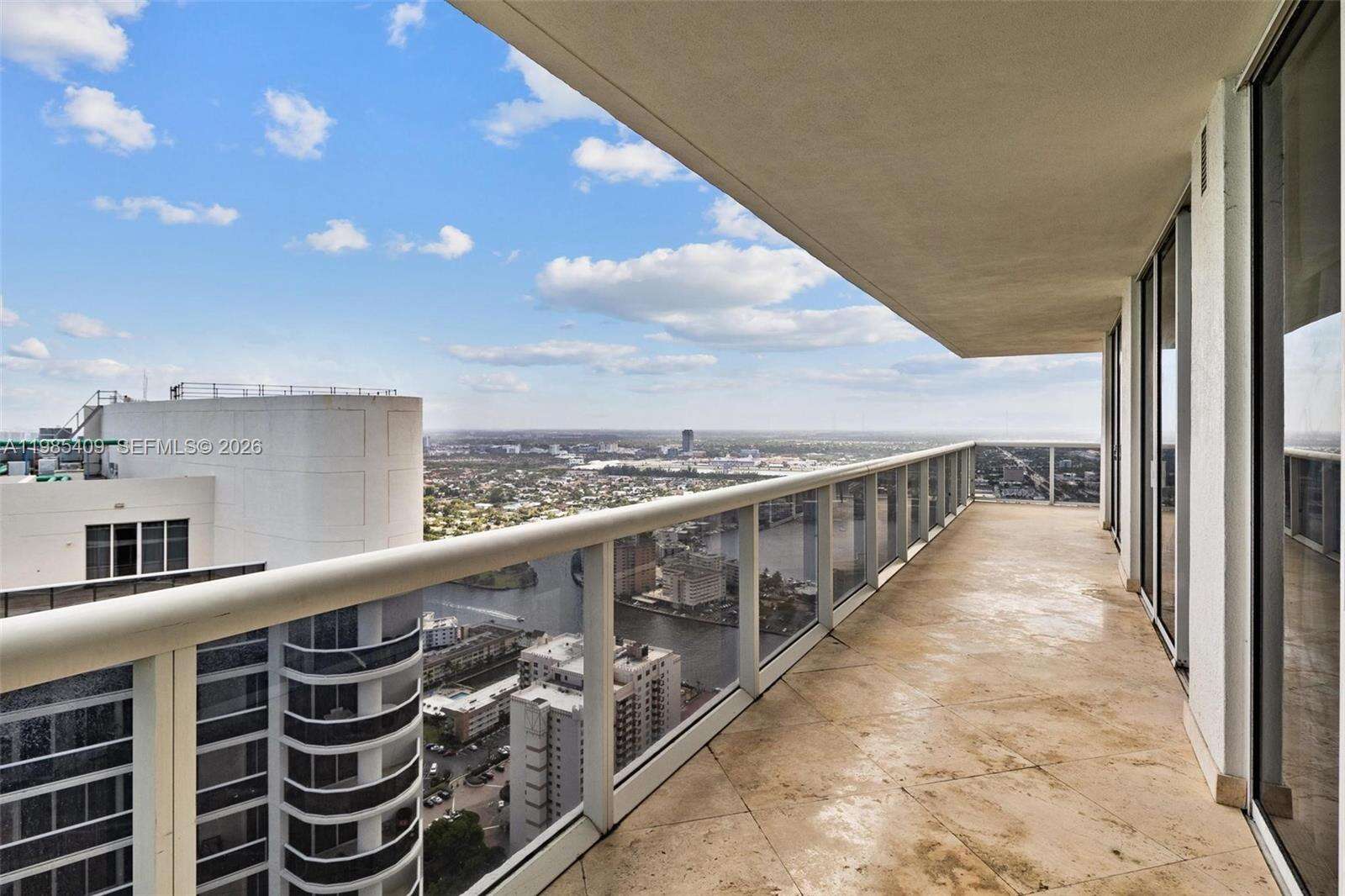 The Beach Club Two at 1830 Ocean Dr, Hallandale Beach, FL 33009 - For Rent photo 20