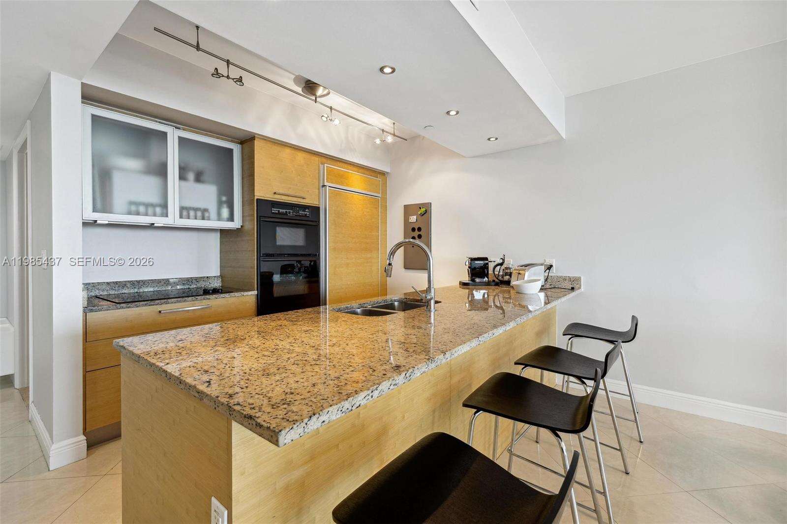 The Beach Club Two at 1830 Ocean Dr, Hallandale Beach, FL 33009 - For Rent photo 2