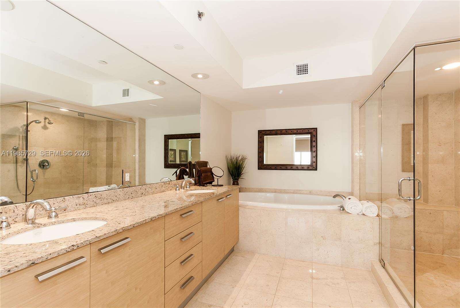 The Beach Club Two at 1830 Ocean Dr, Hallandale Beach, FL 33009 - For Rent photo 12