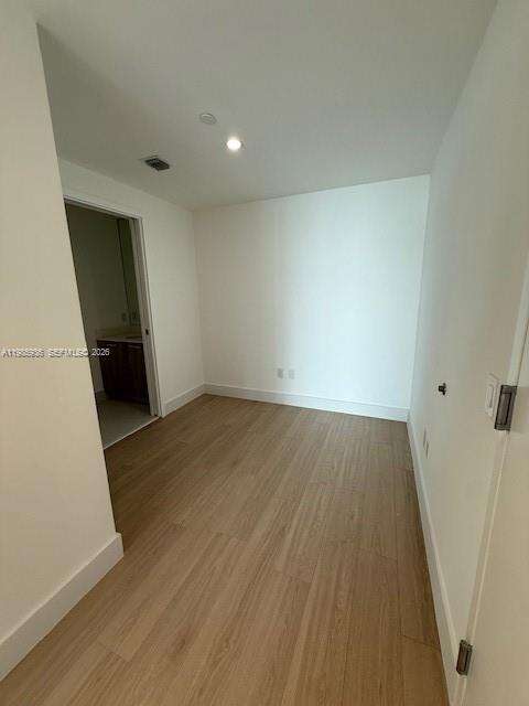 Paraiso Bayviews at 501 31 St, Miami, FL 33137 - For Rent photo 7