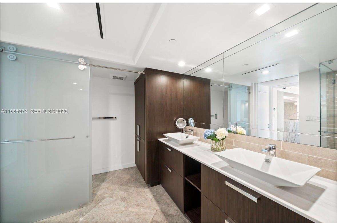 1500 Ocean Dr, Miami Beach, FL 33139 - For Rent photo 13
