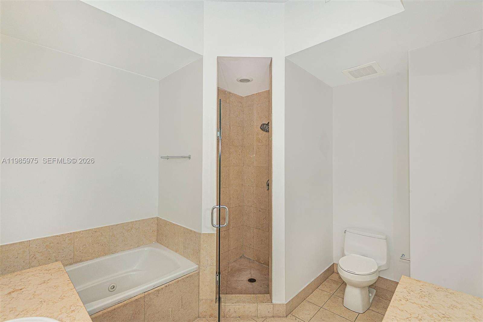 Turnberry Village North at 20000 Country Club Dr, Aventura, FL 33180 - For Rent photo 18