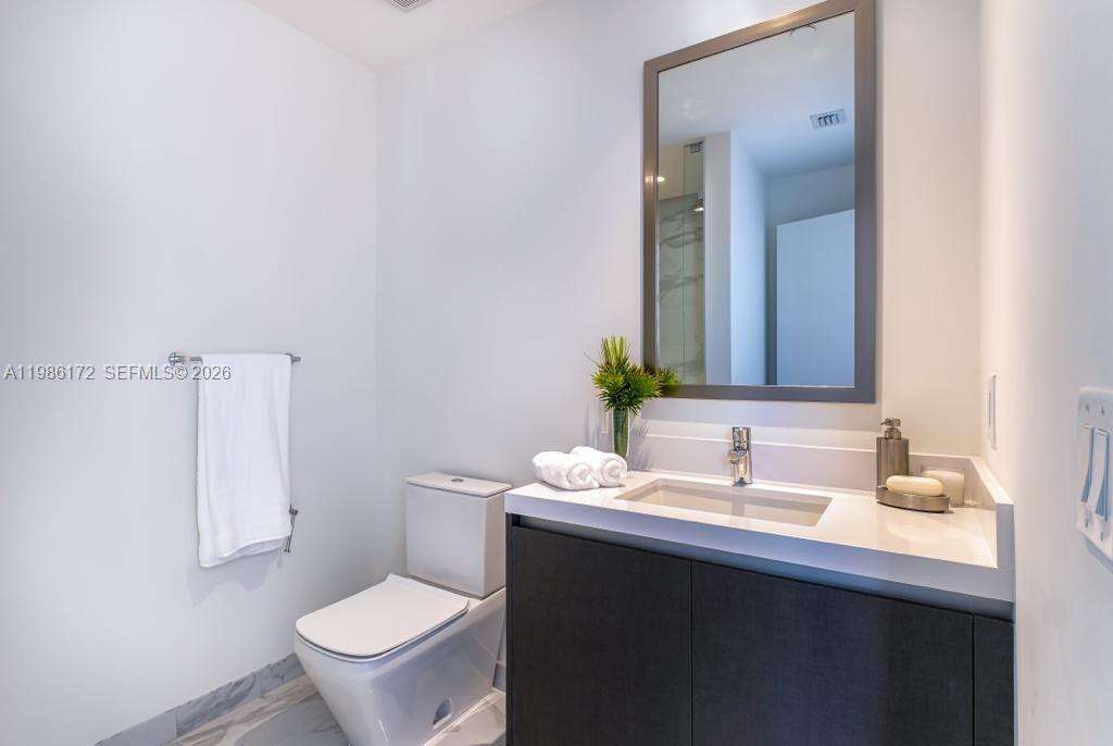 Paramount Miami Worldcenter at 851 1 Ave, Miami, FL 33132 - For Rent photo 10