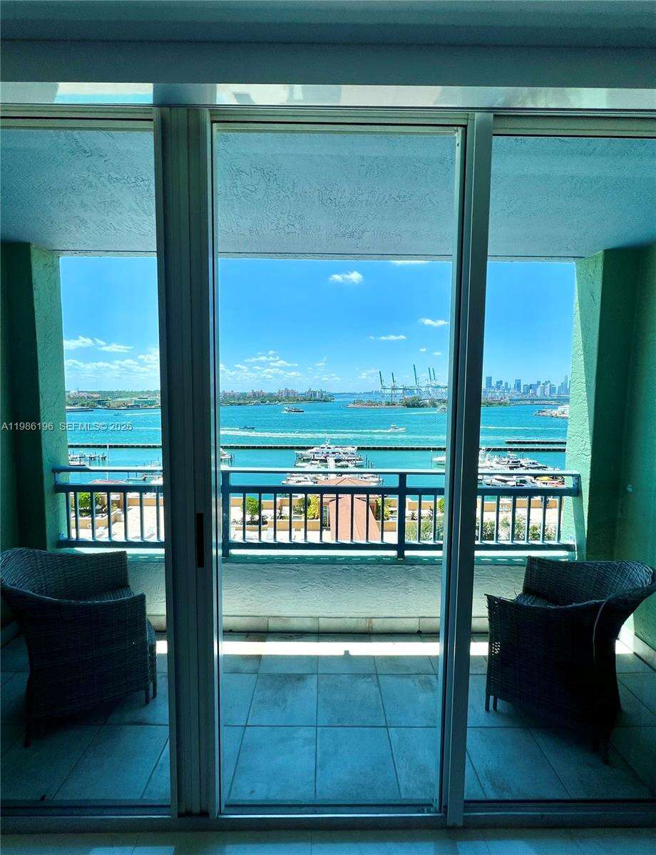 Yacht Club At Portofino at 90 Alton Rd, Miami Beach, FL 33139 - For Rent photo 11