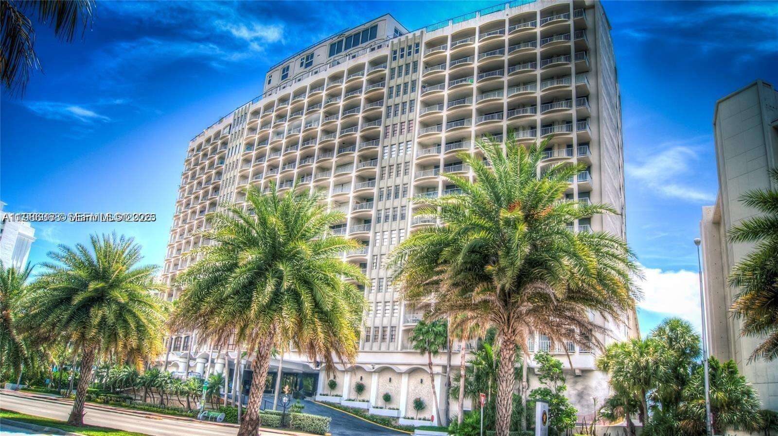 The Carriage House at 5401 Collins Ave, Miami Beach, FL 33140 - For Rent photo 1