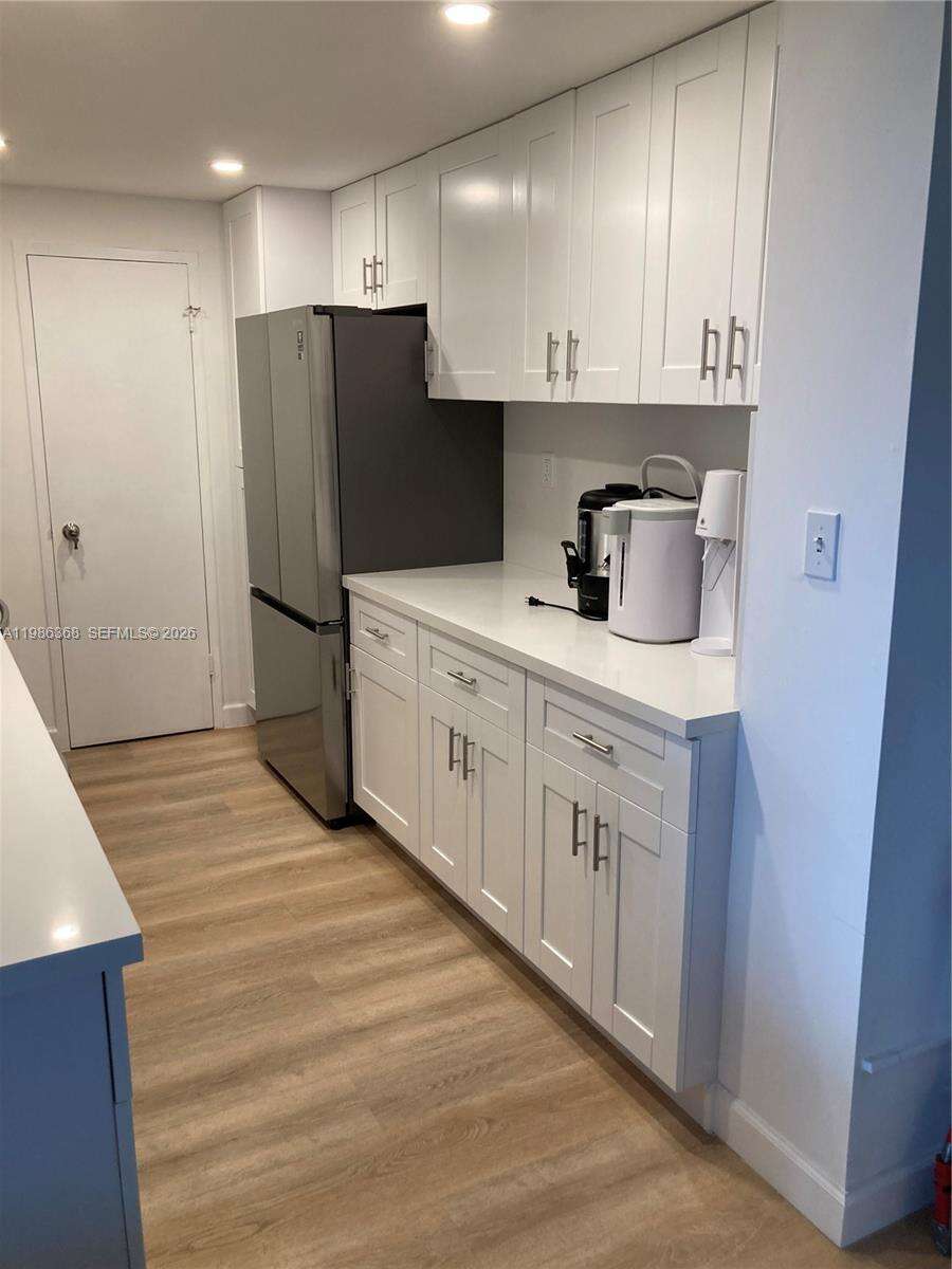 The Carriage House at 5401 Collins Ave, Miami Beach, FL 33140 - For Rent photo 22