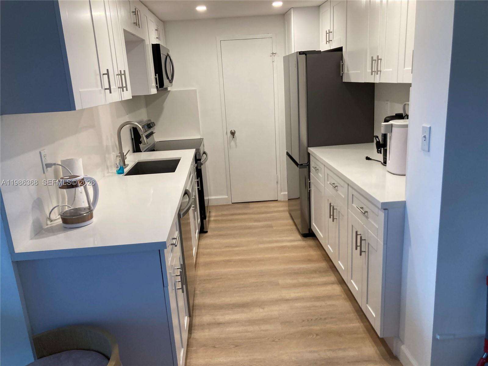 The Carriage House at 5401 Collins Ave, Miami Beach, FL 33140 - For Rent photo 25