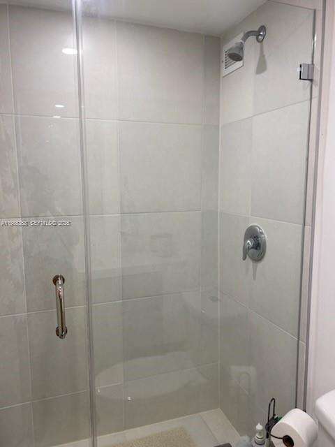 The Carriage House at 5401 Collins Ave, Miami Beach, FL 33140 - For Rent photo 35