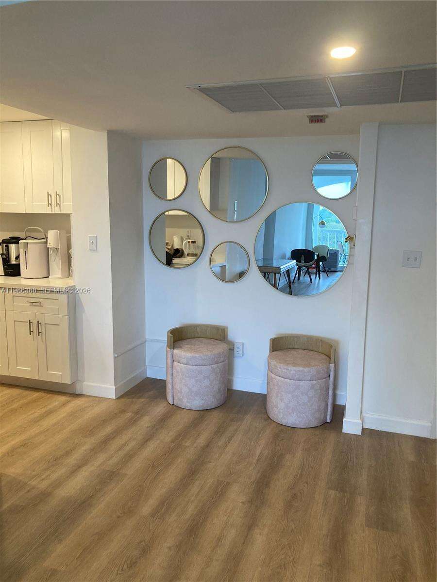 The Carriage House at 5401 Collins Ave, Miami Beach, FL 33140 - For Rent photo 38