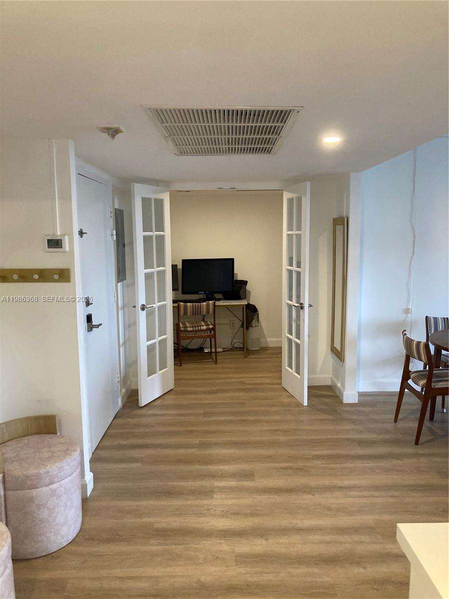 The Carriage House at 5401 Collins Ave, Miami Beach, FL 33140 - For Rent photo 40