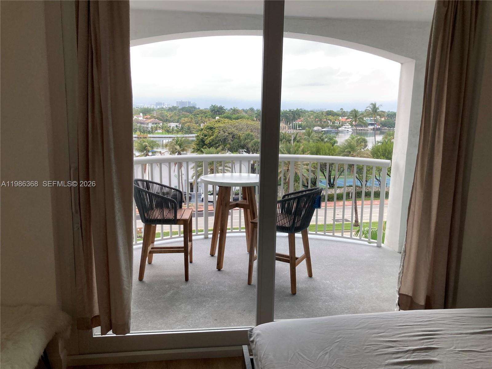 The Carriage House at 5401 Collins Ave, Miami Beach, FL 33140 - For Rent photo 47