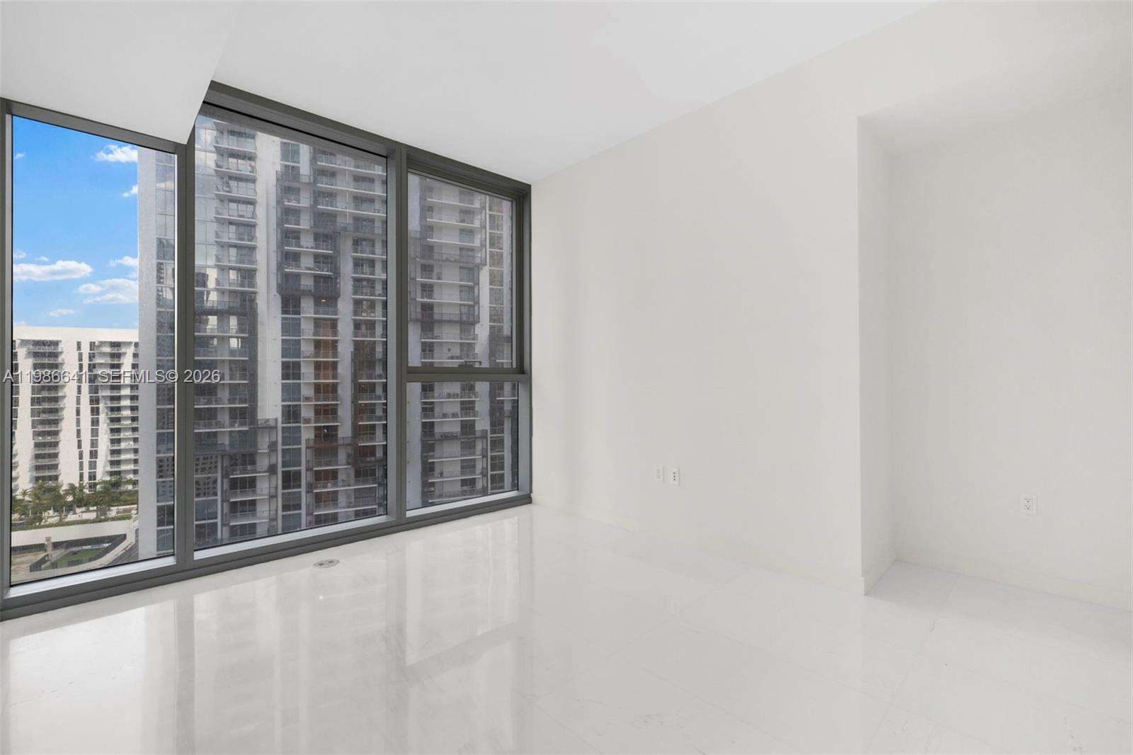 Aston Martin Residences at 300 Biscayne Blvd Way, Miami, FL 33131 - For Rent photo 32