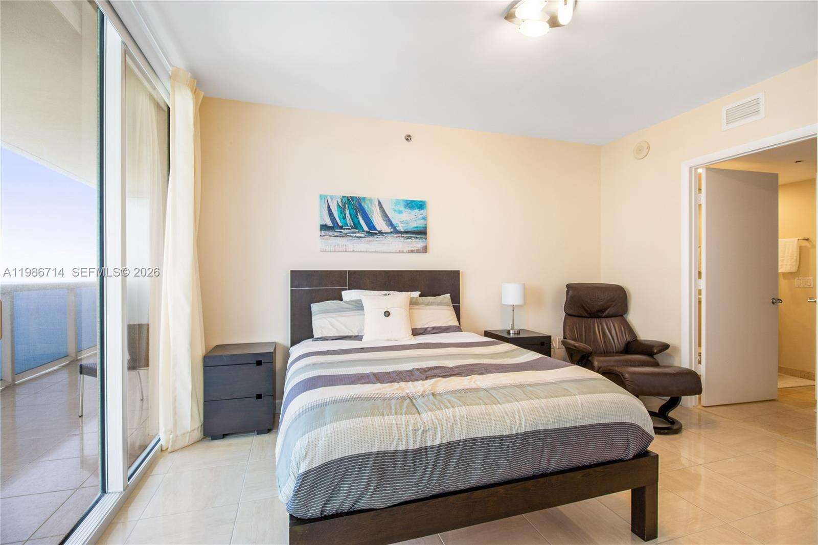 The Beach Club Two at 1830 Ocean Dr, Hallandale Beach, FL 33009 - For Rent photo 16