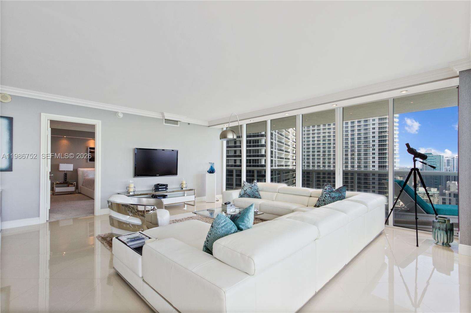 The Beach Club Two at 1830 Ocean Dr, Hallandale Beach, FL 33009 - For Rent photo 5