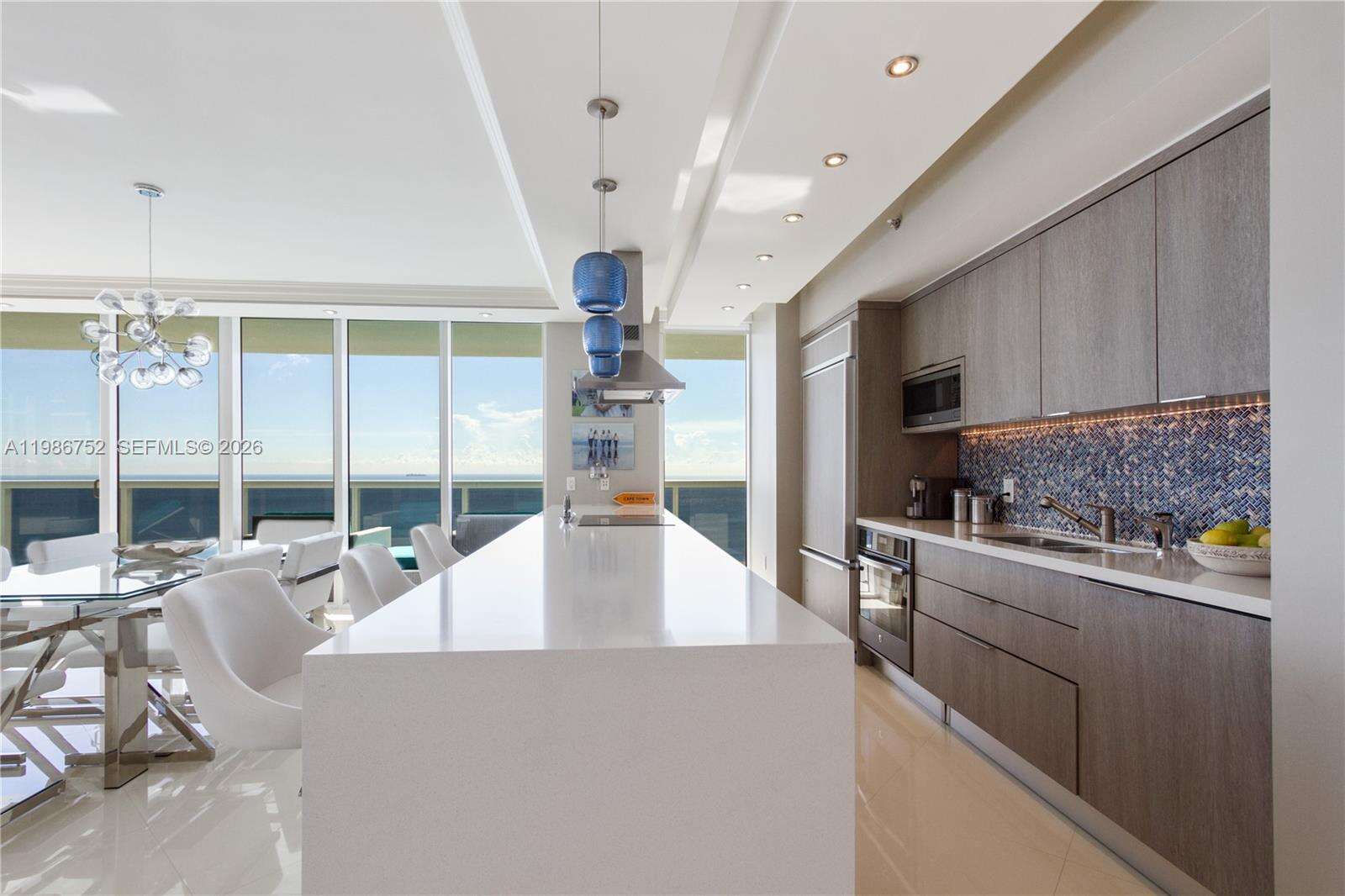 The Beach Club Two at 1830 Ocean Dr, Hallandale Beach, FL 33009 - For Rent photo 9